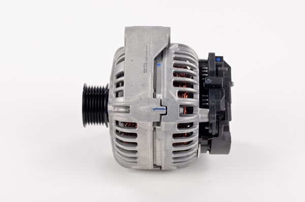 Bosch Alternator/Dynamo 0 124 615 055