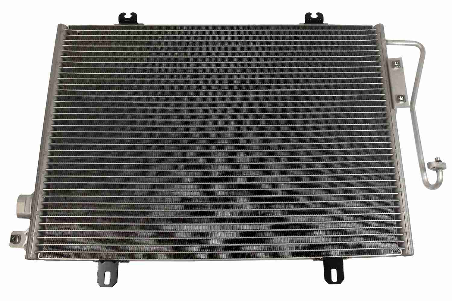 Vemo Airco condensor V46-62-0010