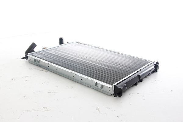 BSG Radiateur BSG 75-520-023