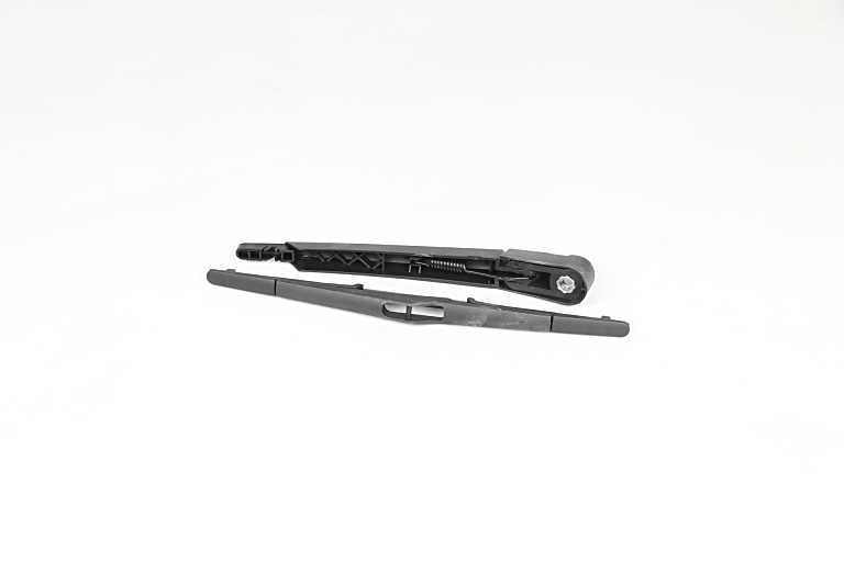 BSG Ruitenwisserarm en mechanisme BSG 15-990-010