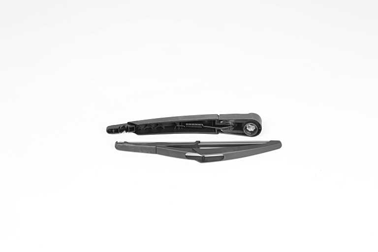 BSG Ruitenwisserarm en mechanisme BSG 15-990-011